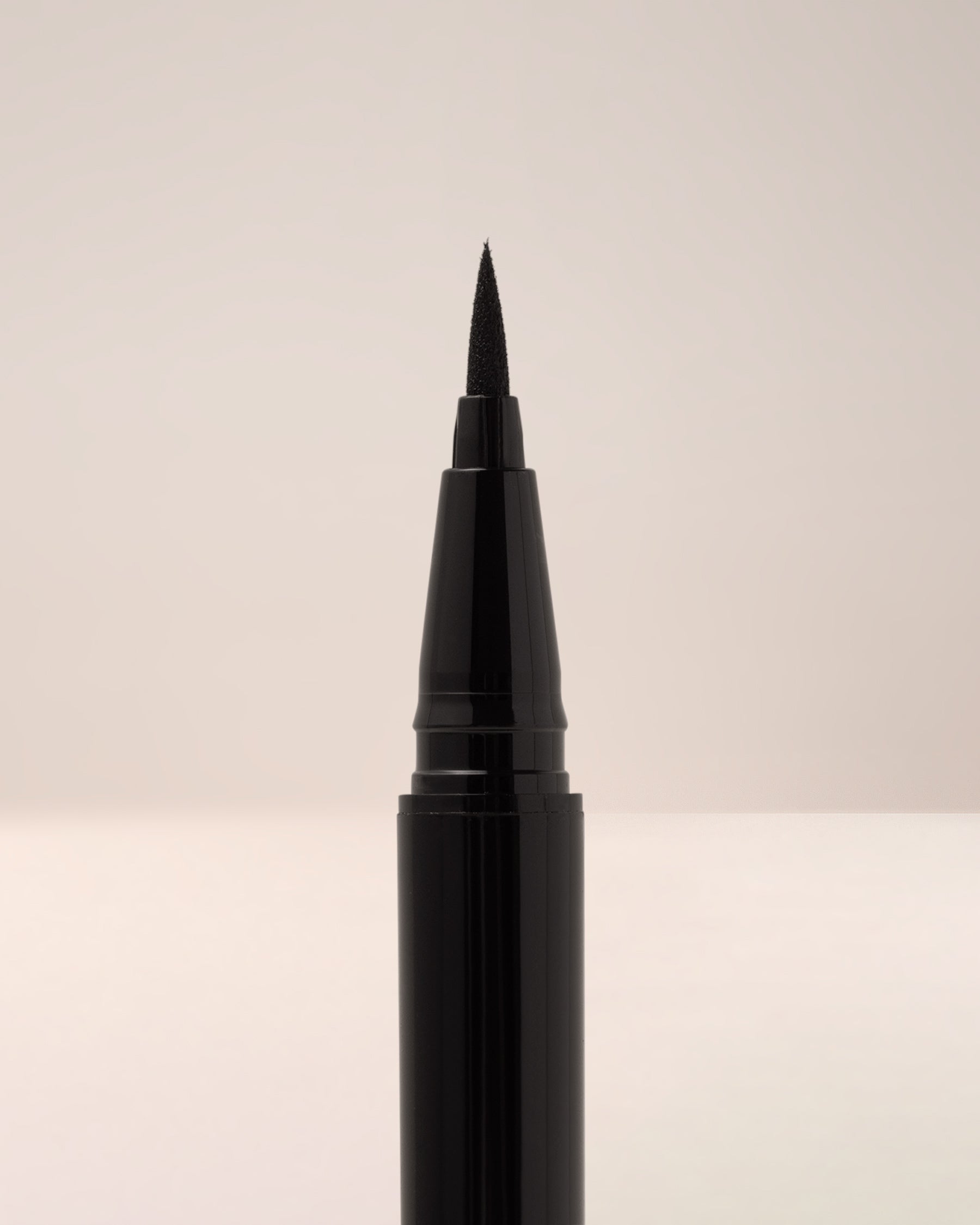 Nib - Em Cosmetics Felt Tip 'illustrative Eyeliner' Black 1.3g/0.04 Oz