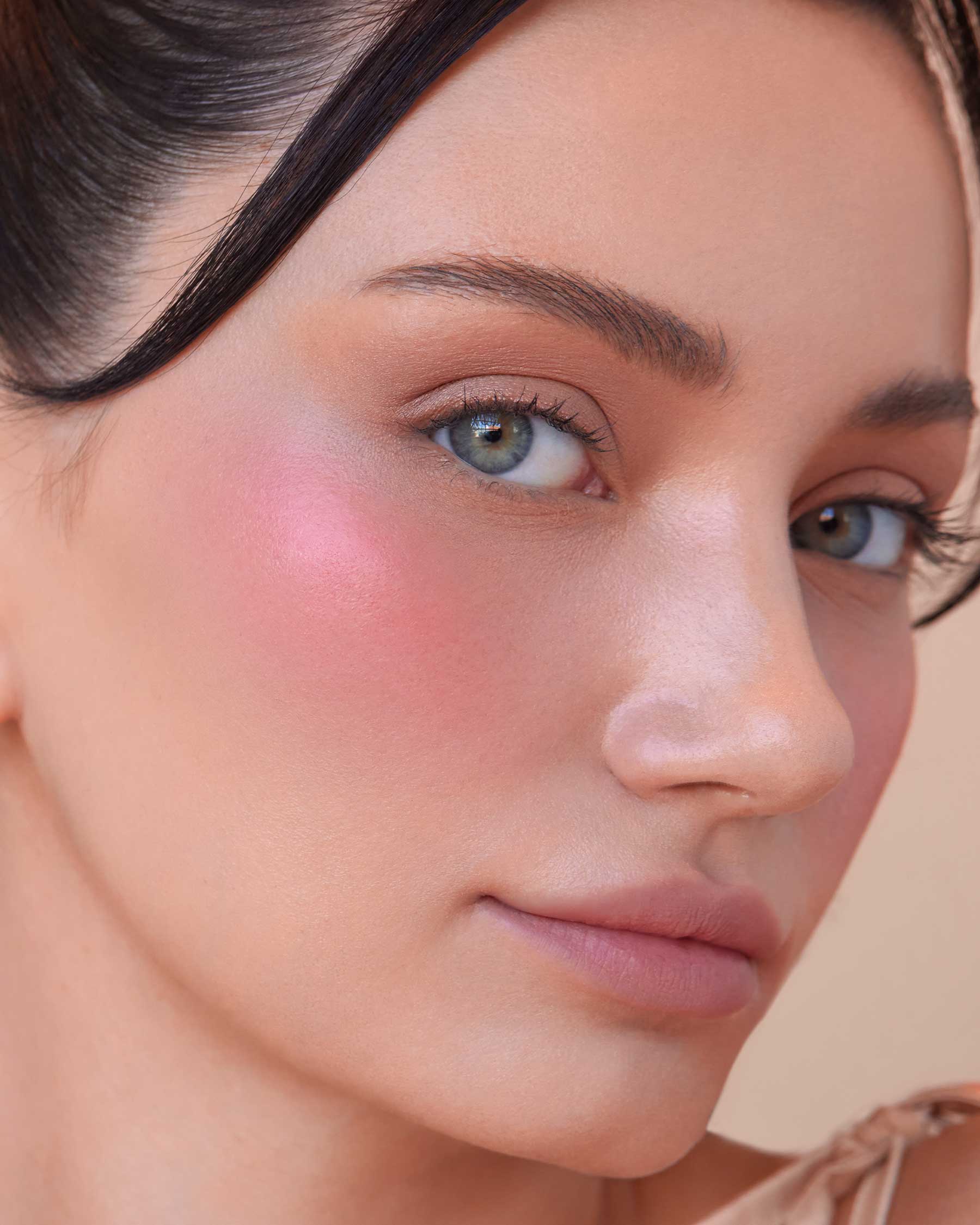 Pretty In Pink Blush Makeup Look